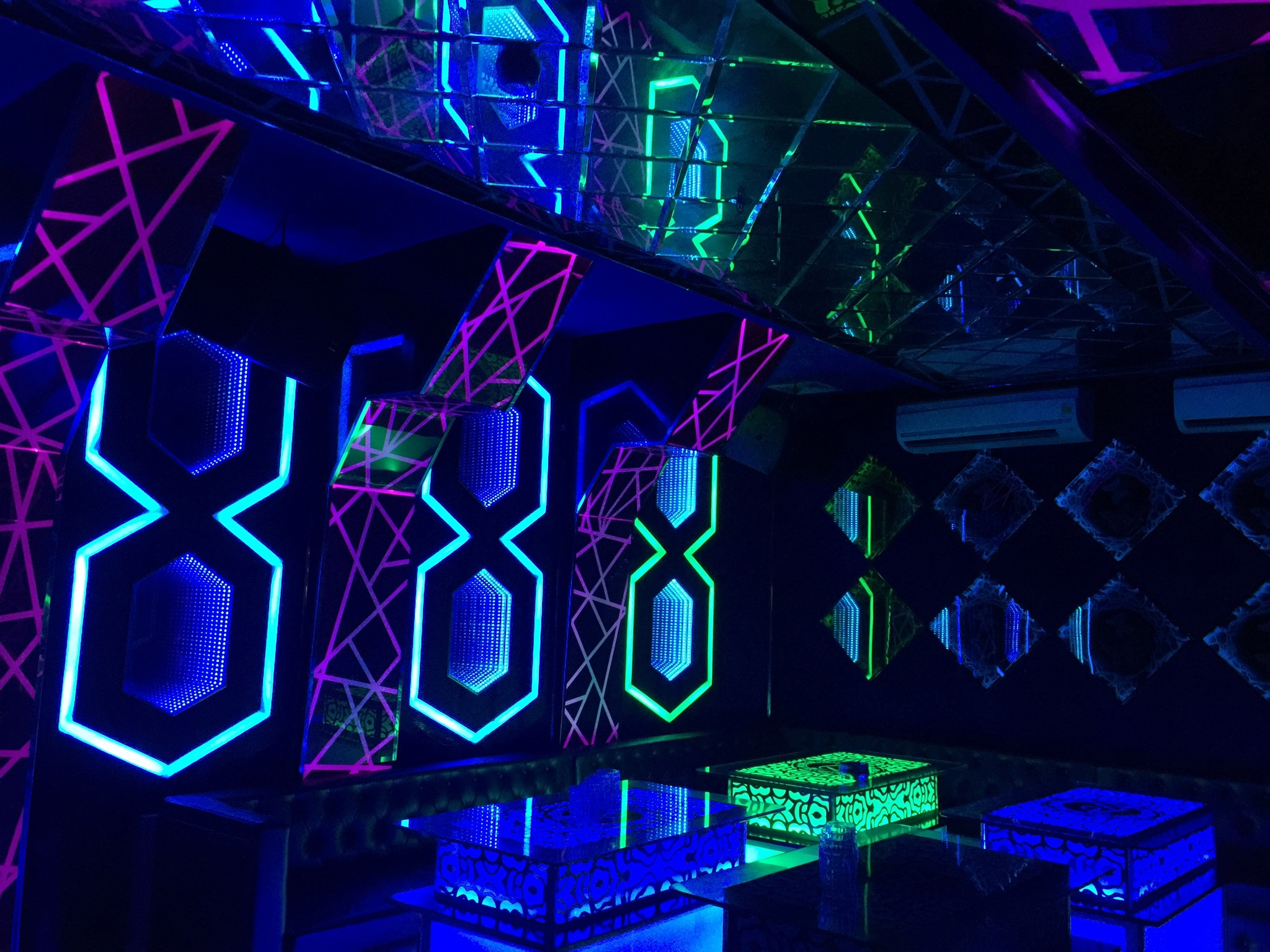 thi công phòng karaoke gia đình đẳng cấp phong cách hiện đại thi công phòng karaoke gia đình đẳng cấp phong cách hiện đại