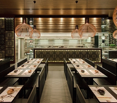 TÌM Ý TƯỞNG THIẾT KẾ CHO NHÀ HÀNG Ở ĐÂU???